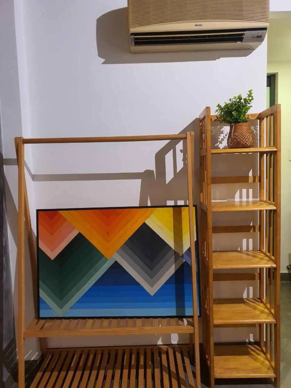 Zvillage Ncc - Modern Townhouse In District 1 ホーチミン市 エクステリア 写真